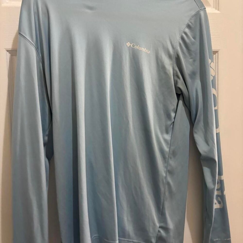 Columbia-sportswear Women's Blue Shirt